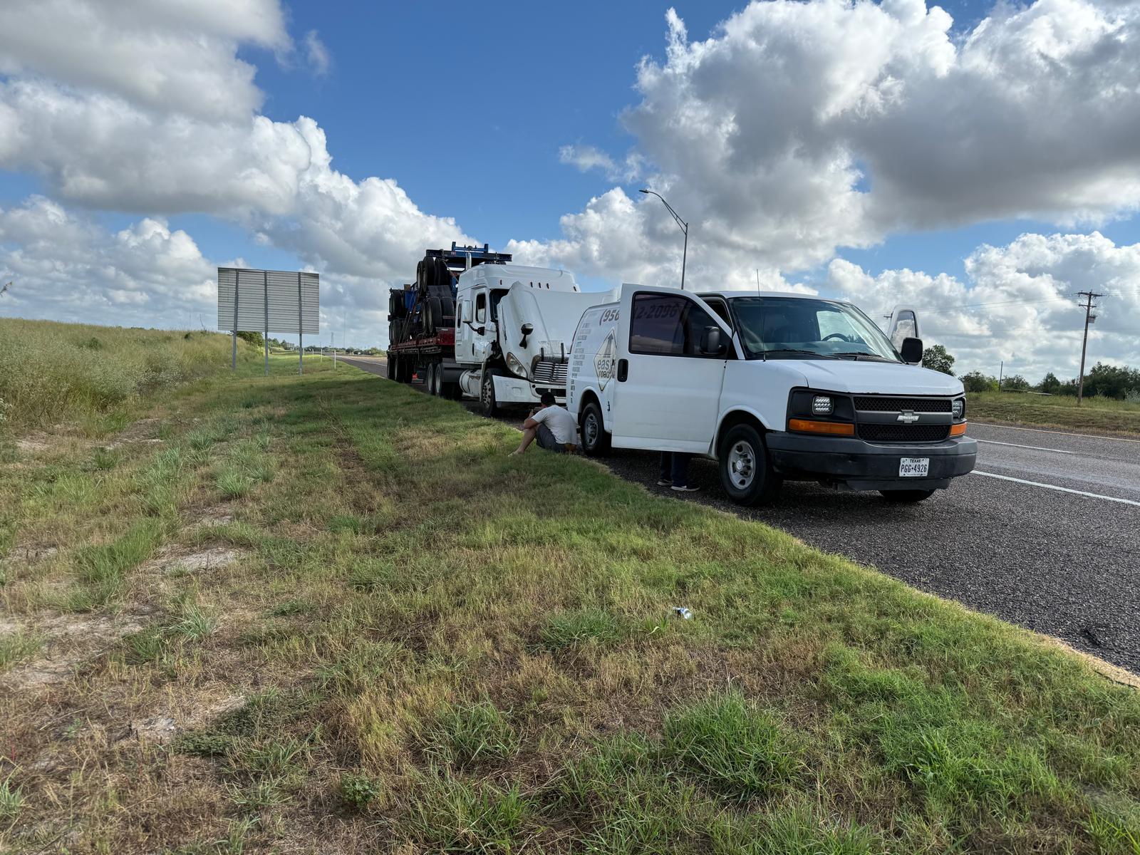 Roadside repair on Texas highway